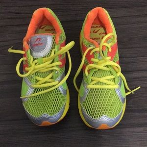 NWOT Newton Distance Running Shoes